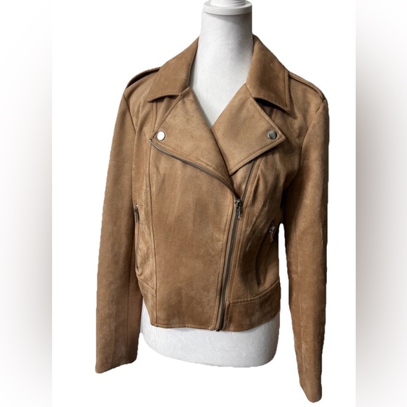 BB Dakota by Steve Madden Jackets & Blazers - BB Dakota Steve Madden Jacket Medium Zip Beige Buttery Soft Faux Suede 80s Vibe